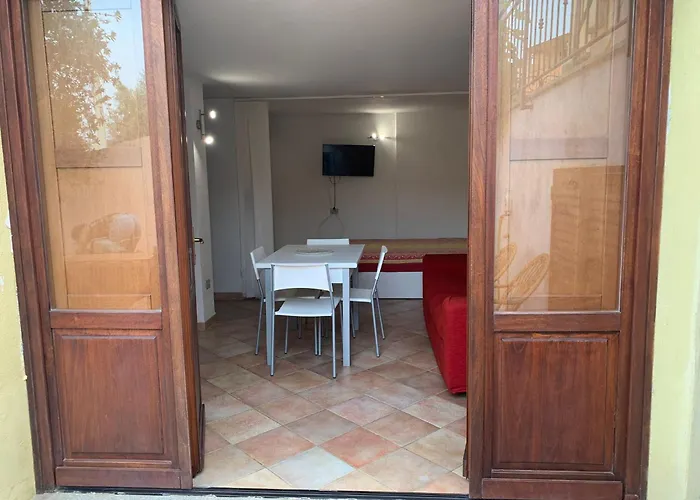 La Pavoncella Sul Mare * 塔瑙内拉