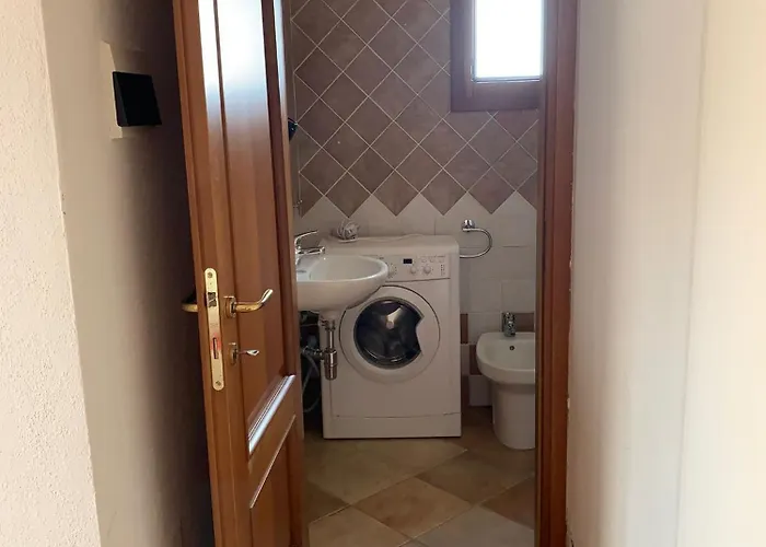 La Pavoncella Sul Mare 塔瑙内拉